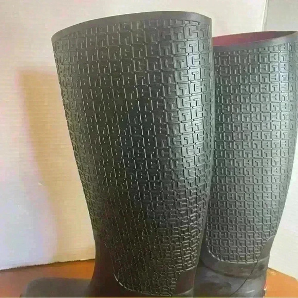 Tommy Hilfiger WOMEN'S Black Raindrop Waterproof Textured Rain Boots Size 9 US - Picture 5 of 9